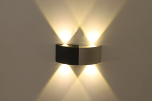 Đèn gắn tường 4W - VN-A8818-4