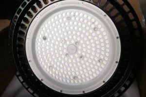 Đèn led nhà xưởng 140W - VNHB140